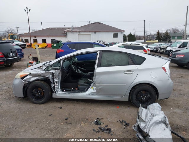 Toyota Prius 2014 JTDKN3DUXE1754534 Image 15