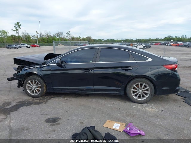 Hyundai SONATA SE 2018 5NPE24AF3JH616158 Image 14