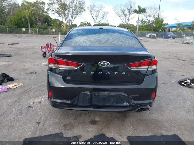 Hyundai SONATA SE 2018 5NPE24AF3JH616158 Image 16