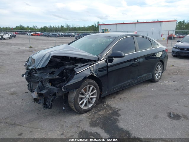 Hyundai SONATA SE 2018 5NPE24AF3JH616158 Image 2