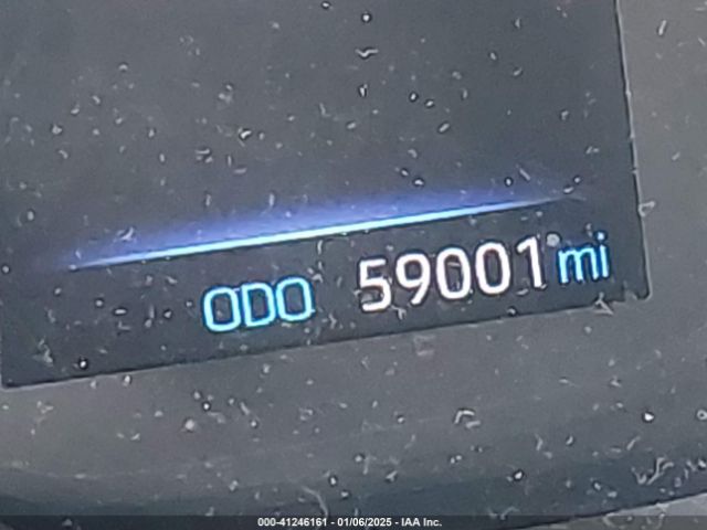 5YFEPRAE6LP110058 Toyota COROLLA LE