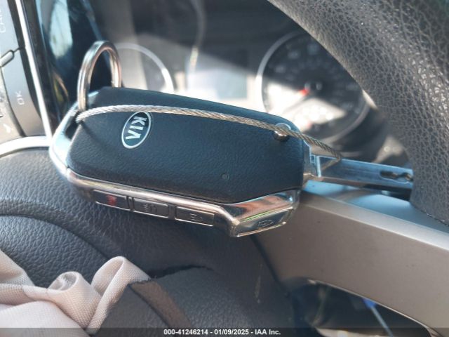 3KPF24AD2KE112273 KIA Forte Lxs