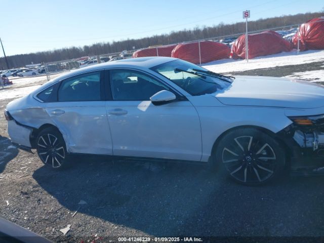 1HGCY2F81PA042083 Honda Accord Hybrid Touring