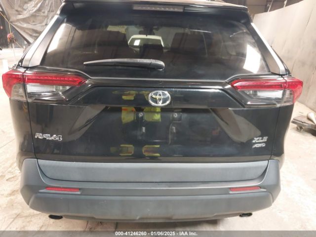 2T3P1RFV3LW127912 Toyota Rav4 Xle