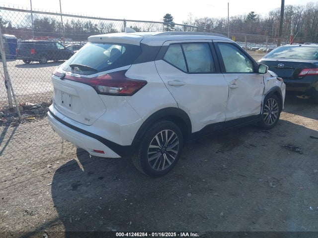Nissan Kicks Sv Xtronic Cvt 2022 3N1CP5CV2NL485171 Image 4