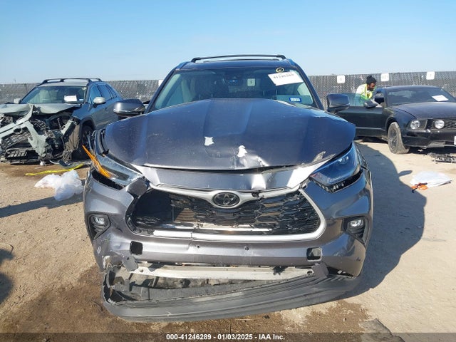 5TDGZRBH7MS540086 Toyota Highlander Xle