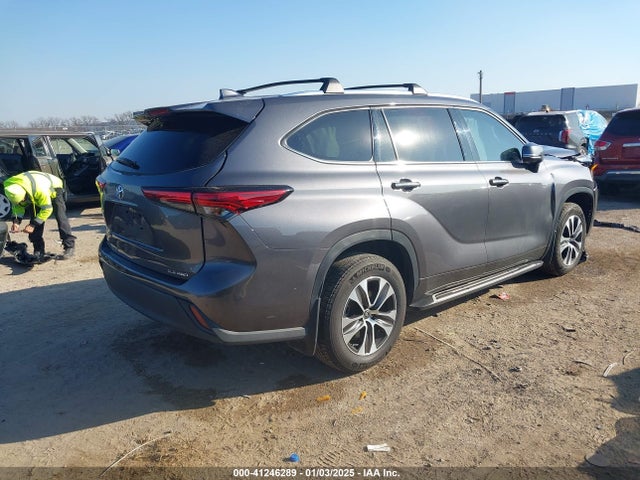5TDGZRBH7MS540086 Toyota Highlander Xle