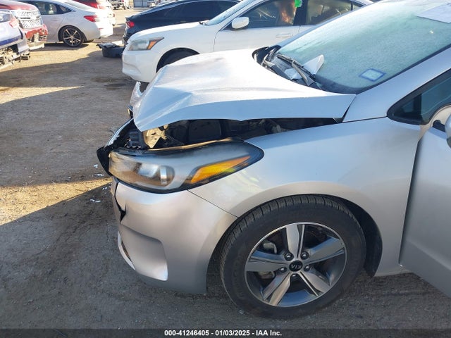 KIA FORTE LX 2018 3KPFL4A76JE259721 Image 6