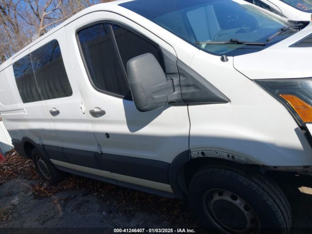 1FTYR1ZG3HKA51703 Ford Transit-250