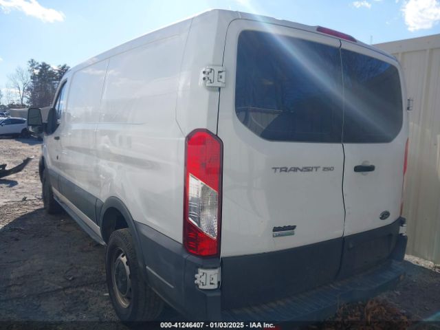1FTYR1ZG3HKA51703 Ford Transit-250