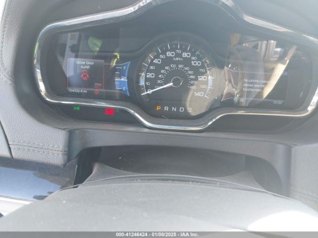2LMHJ5AT9EBL52165 Lincoln MKT
