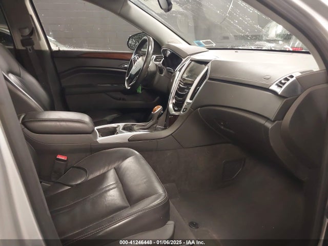 2016 CADILLAC SRX 3GYFNEE33GS572320 Photo 4