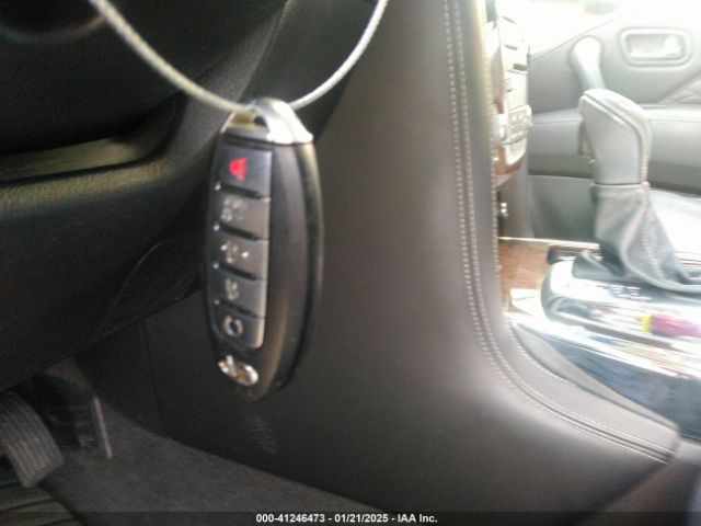 JN8AZ2NFXJ9665251 Infiniti QX80