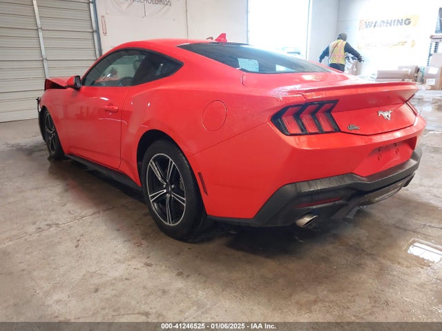 Ford Mustang Ecoboost Premium Fastback 2024 1FA6P8TH0R5113118 Image 3