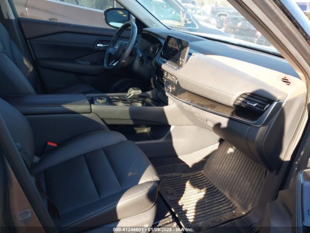 5N1BT3CB5PC845607 Nissan Rogue Sl Intelligent Awd