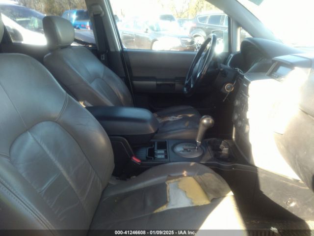 2004 MITSUBISHI ENDEAVOR 4A4MM41S44E018452 Photo 4