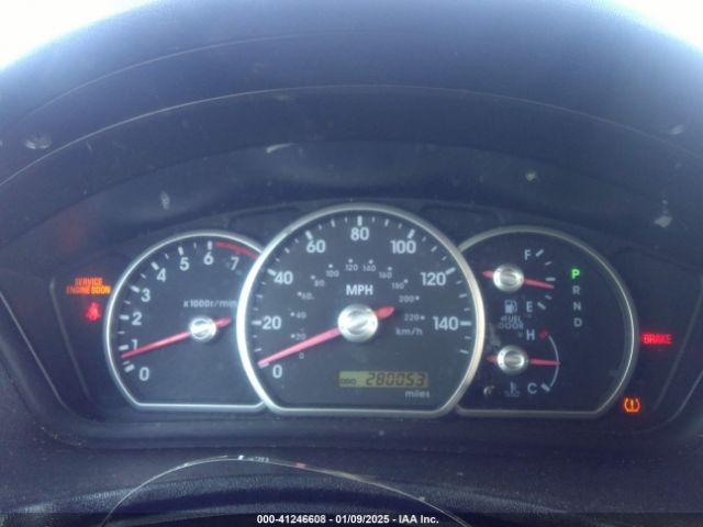 2004 MITSUBISHI ENDEAVOR 4A4MM41S44E018452 Photo 6