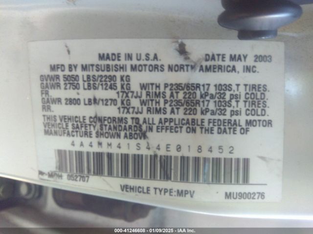2004 MITSUBISHI ENDEAVOR 4A4MM41S44E018452 Photo 8