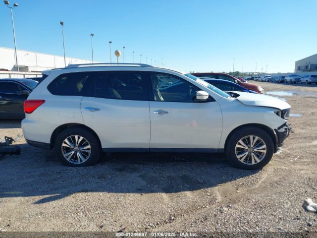 5N1DR2MN3KC615826 Nissan Pathfinder Sl
