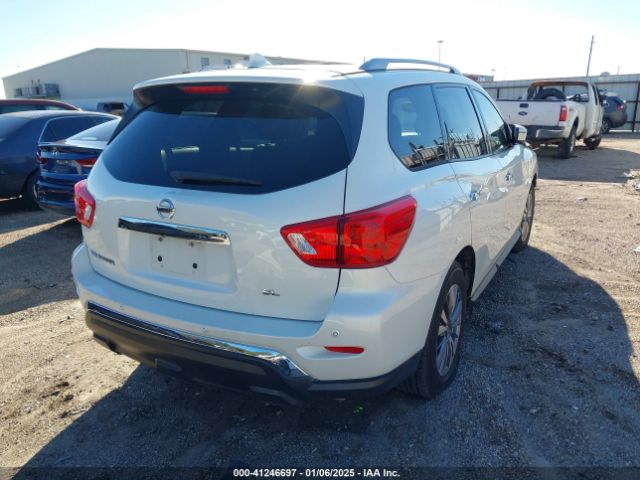 5N1DR2MN3KC615826 Nissan Pathfinder Sl