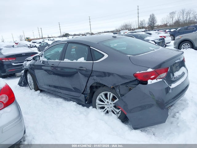 Chrysler 200 Limited 2015 1C3CCCAG5FN605570 Image 15