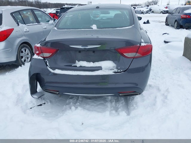 Chrysler 200 Limited 2015 1C3CCCAG5FN605570 Image 17