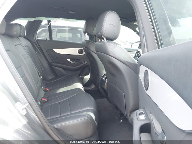 W1N0G8DB4MV276950 Mercedes-Benz Glc 300 Suv