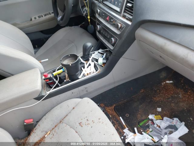 2019 HYUNDAI SONATA 5NPE24AF5KH804794 Photo 4