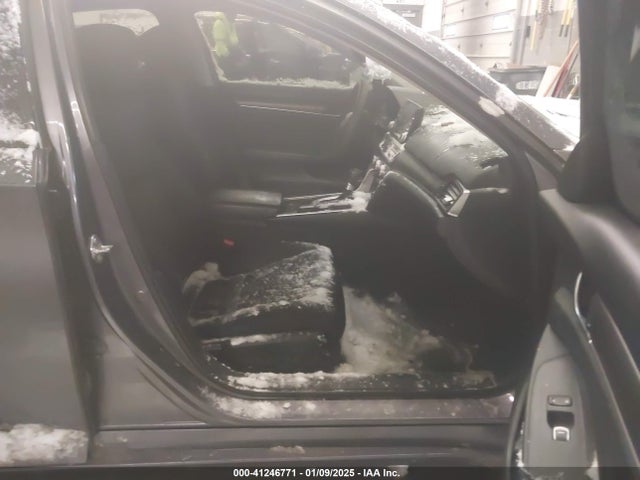 1HGCV1F11JA138163 Honda ACCORD LX