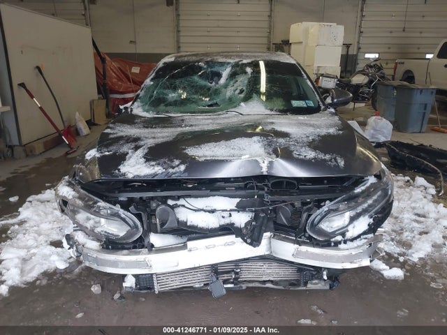 1HGCV1F11JA138163 Honda ACCORD LX