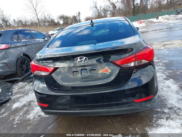 Hyundai ELANTRA SE 2015 5NPDH4AEXFH585466 Image 16