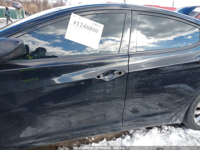 Hyundai ELANTRA SE 2015 5NPDH4AEXFH585466 Image 6