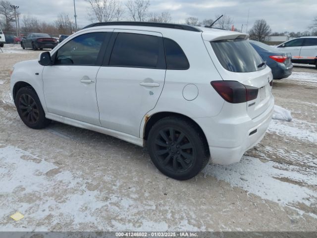 2011 MITSUBISHI OUTLANDER SPORT JA4AR4AU2BZ003882 Photo 2