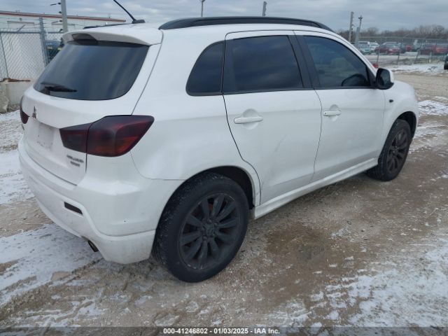 2011 MITSUBISHI OUTLANDER SPORT JA4AR4AU2BZ003882 Photo 3