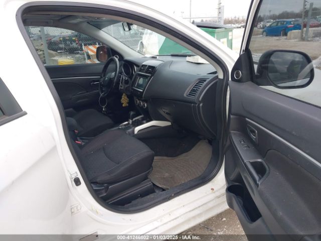 2011 MITSUBISHI OUTLANDER SPORT JA4AR4AU2BZ003882 Photo 4