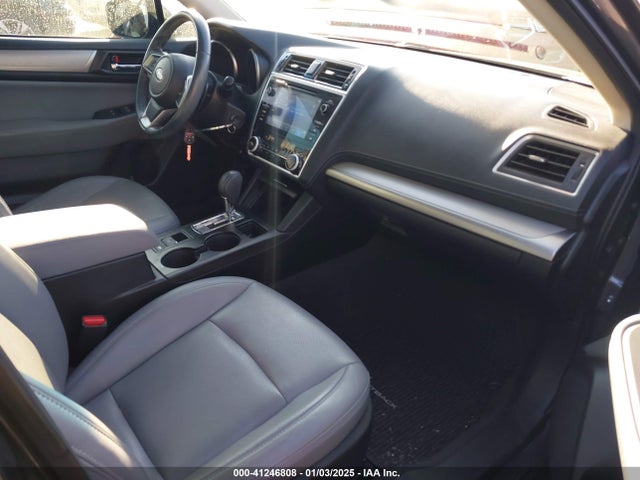 4S4BSADC2J3373825 Subaru Outback 2.5i Premium