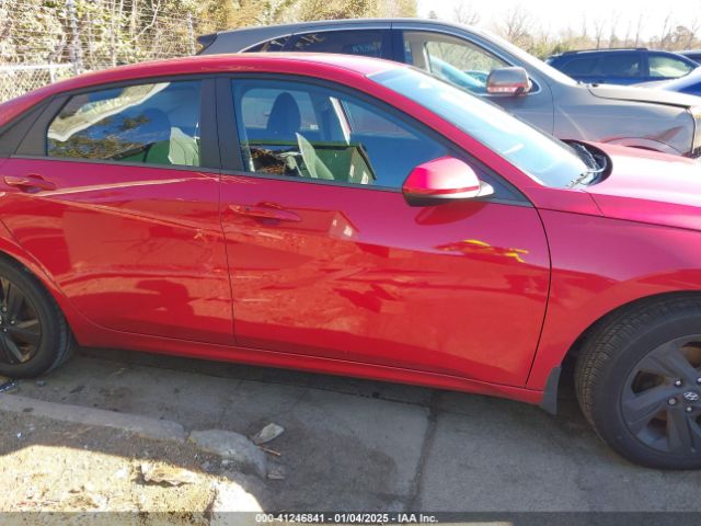 5NPLM4AG0NH070483 Hyundai ELANTRA SEL
