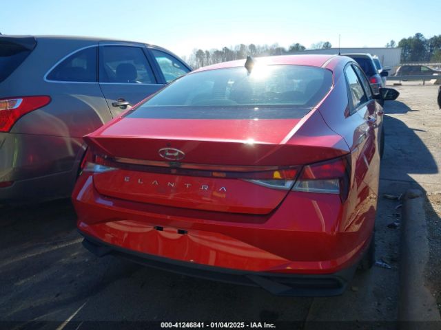 5NPLM4AG0NH070483 Hyundai ELANTRA SEL