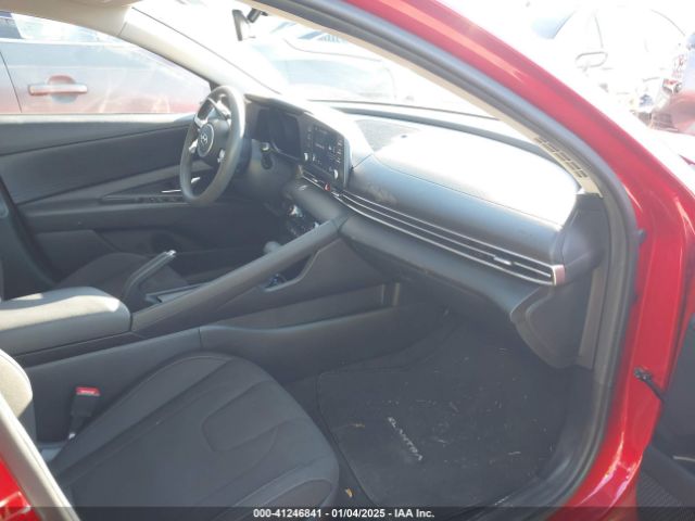 5NPLM4AG0NH070483 Hyundai ELANTRA SEL
