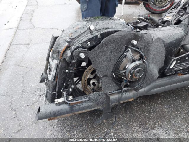 2020 HARLEY-DAVIDSON FLTRK 1HD1KZF13LB617340 Photo 3