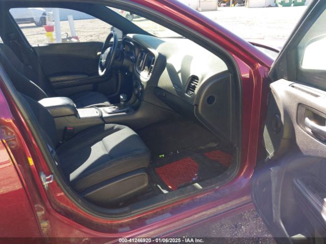 2019 DODGE CHARGER 2C3CDXBGXKH522609 Photo 4