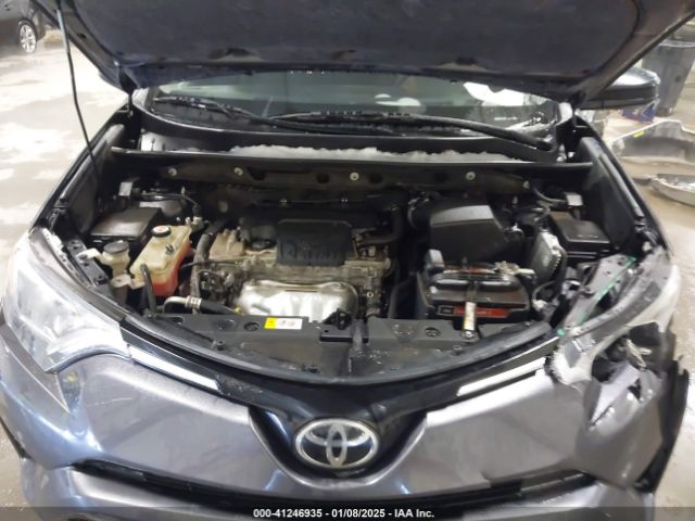 JTMZFREVXHJ111336 Toyota RAV4 LE
