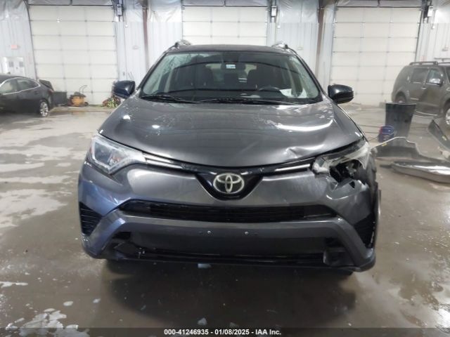 JTMZFREVXHJ111336 Toyota RAV4 LE