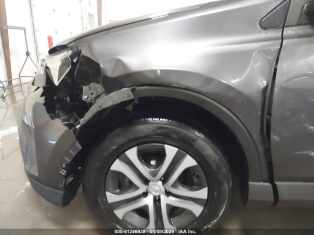 JTMZFREVXHJ111336 Toyota RAV4 LE