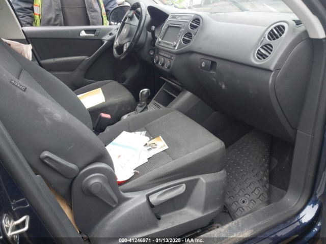 WVGBV7AX5FW579650 Volkswagen TIGUAN S