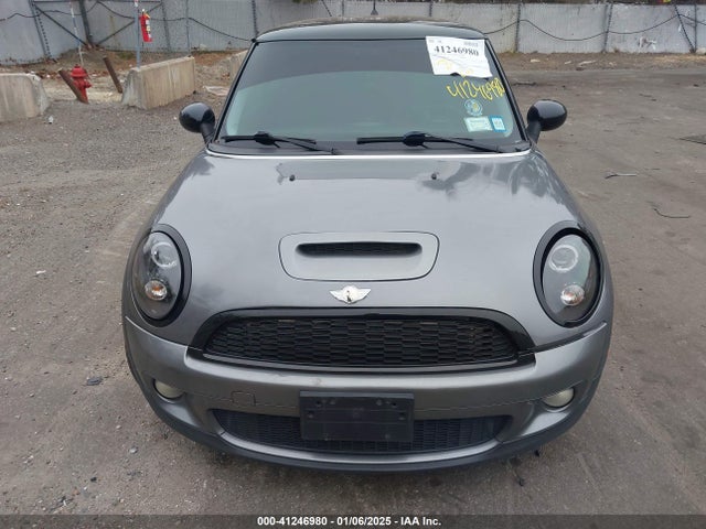 2009 MINI COOPER S WMWMF73569TT98436 Photo 5