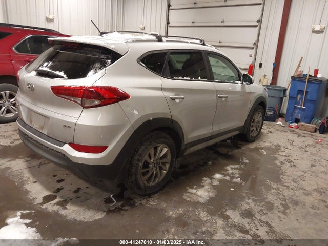 Hyundai TUCSON SE 2017 KM8J3CA45HU412557 Image 4