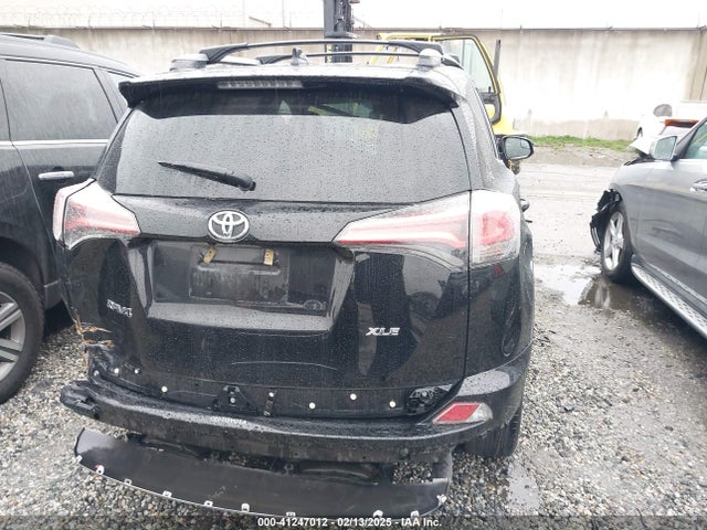 Toyota Rav4 Xle 2017 2T3WFREV2HW329792 Image 17