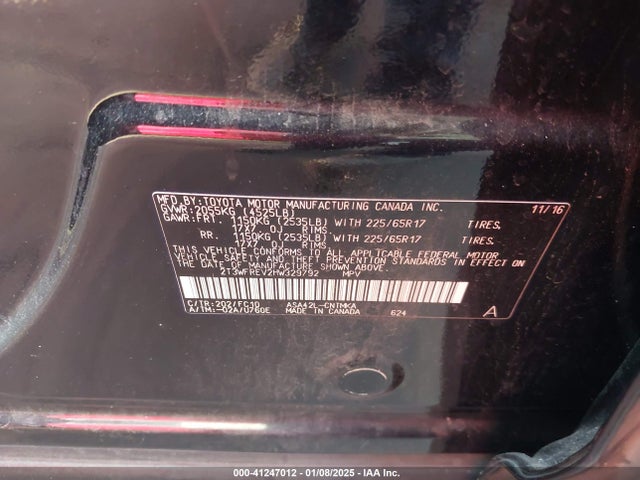 Toyota Rav4 Xle 2017 2T3WFREV2HW329792 Image 9