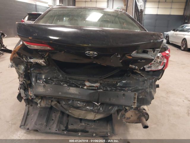 4T1BD1FK8EU111726 Toyota Camry Hybrid Le